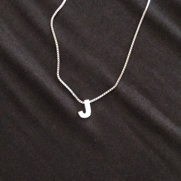 “J” pendant - Picture 5 of 6